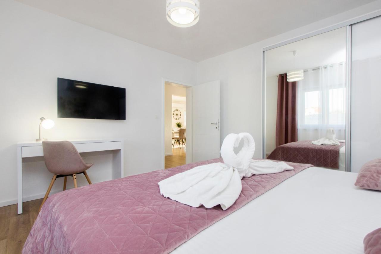 Dograde Villa Antonia With Heated Pool מראה חיצוני תמונה