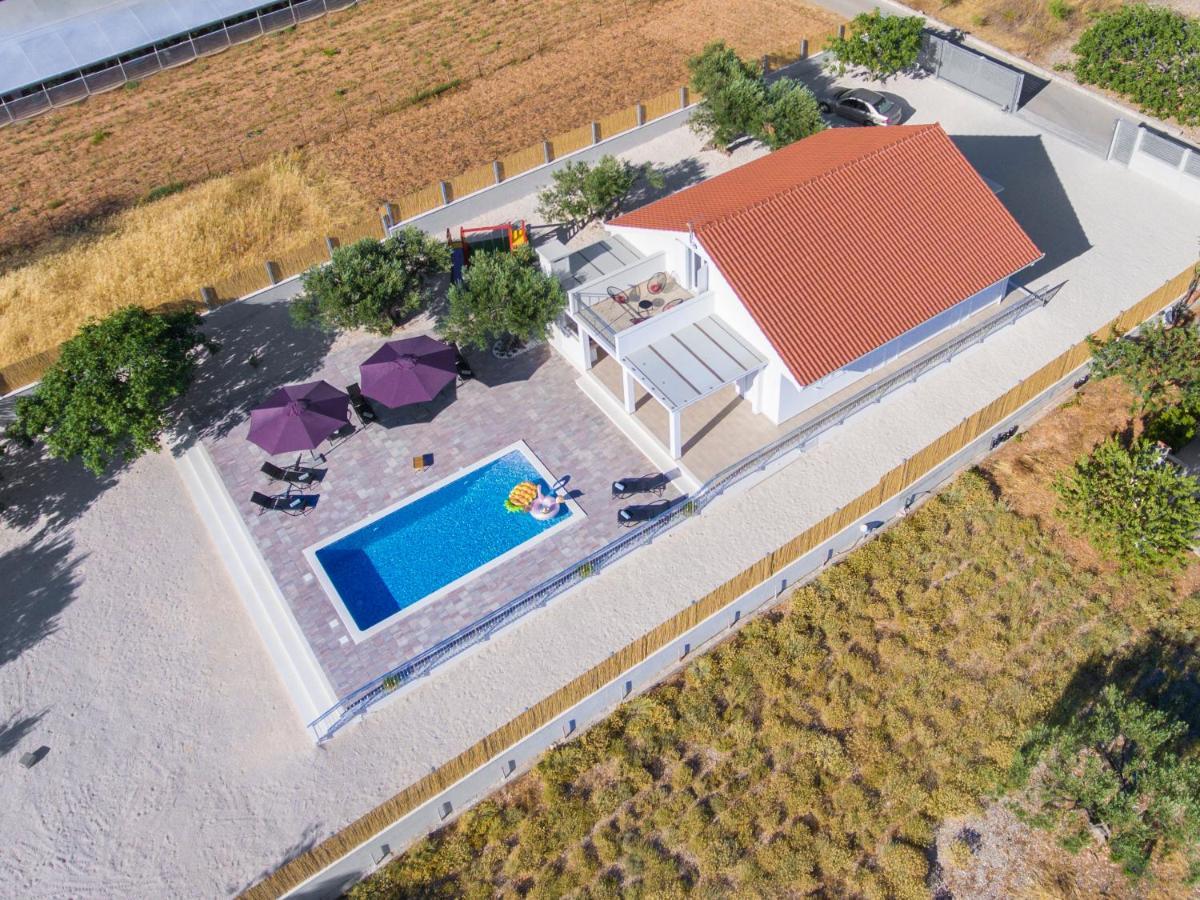 Dograde Villa Antonia With Heated Pool מראה חיצוני תמונה